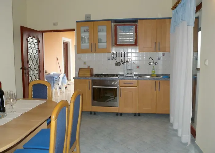 Apartment in Pula/Istrien 17385