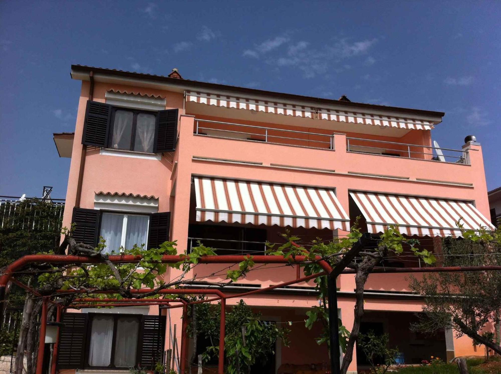 Apartment Apartment In Pula/Istrien 17385